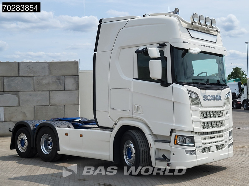 Scania R580 6X2 Retarder Liftachse ACC LED Navi Euro 6 - Tracteur routier: photos 3 Scania R580 6X2 Retarder Liftachse ACC LED Navi Euro 6 - Tracteur routier: photos 3