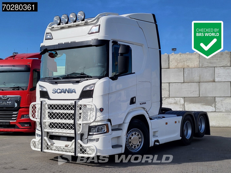Scania R580 R 6X2 Full-Air Retarder Liftachse Leather LED - Tracteur routier: photos 1 Scania R580 R 6X2 Full-Air Retarder Liftachse Leather LED - Tracteur routier: photos 1