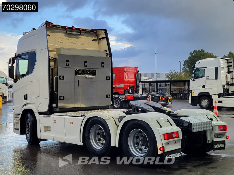 Scania R650 R 6X4 Full-Air! Retarder ACC Hydraulik Leder Navi Euro 6 - Tracteur routier: photos 2 Scania R650 R 6X4 Full-Air! Retarder ACC Hydraulik Leder Navi Euro 6 - Tracteur routier: photos 2