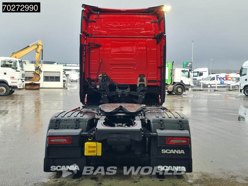Scania S500 4X2 Retarder 2x Tanks StandKlima ACC LED - Tracteur routier: photos 3 Scania S500 4X2 Retarder 2x Tanks StandKlima ACC LED - Tracteur routier: photos 3