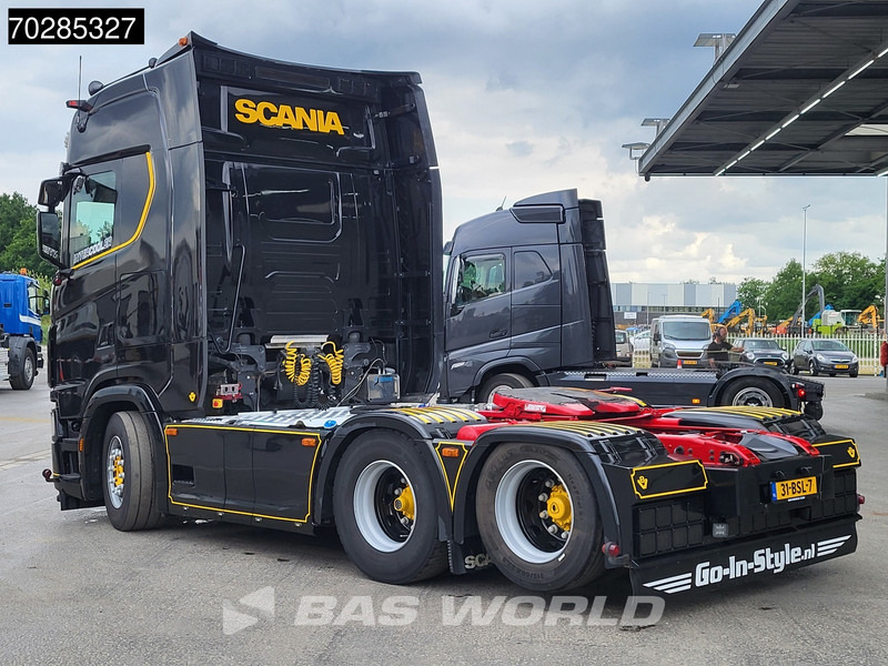 Scania S580 6X2 NL-Truck Retarder Full-Air Hydraulik Standklima ACC Navi LED - Tracteur routier: photos 2 Scania S580 6X2 NL-Truck Retarder Full-Air Hydraulik Standklima ACC Navi LED - Tracteur routier: photos 2