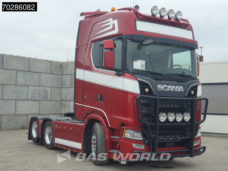 Scania S650 S 6X2 Special Interior! Full-Air Retarder 2xTanks Liftachse ACC LED Navi - Tracteur routier: photos 3 Scania S650 S 6X2 Special Interior! Full-Air Retarder 2xTanks Liftachse ACC LED Navi - Tracteur routier: photos 3