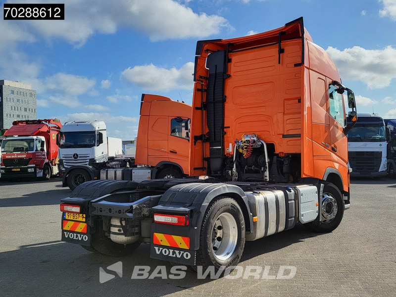 Volvo FH 460 4X2 NL-Truck VEB+ 2x Tanks Navi - Tracteur routier: photos 5 Volvo FH 460 4X2 NL-Truck VEB+ 2x Tanks Navi - Tracteur routier: photos 5