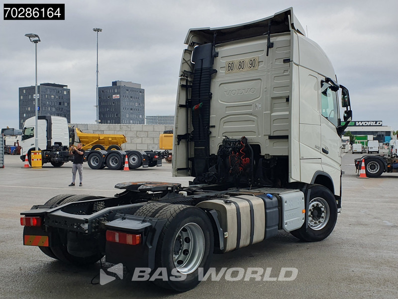 Tracteur routier Volvo FH 500 4X2 2x Tanks VEB+ Standklima Euro 6: photos 11