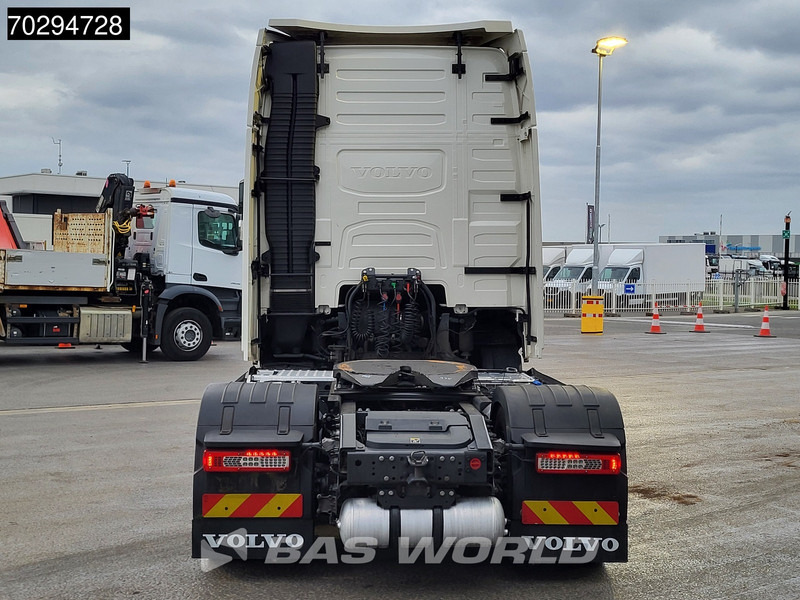 Volvo FH 500 FH 4X2 XL Retarder 2x Tanks LED I-ParkCool Euro 6 - Tracteur routier: photos 3 Volvo FH 500 FH 4X2 XL Retarder 2x Tanks LED I-ParkCool Euro 6 - Tracteur routier: photos 3