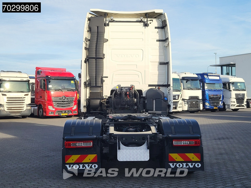 Volvo FH 500 FH 4X2 XL VEB+ 2x Tanks ACC LED ADR - Tracteur routier: photos 3 Volvo FH 500 FH 4X2 XL VEB+ 2x Tanks ACC LED ADR - Tracteur routier: photos 3
