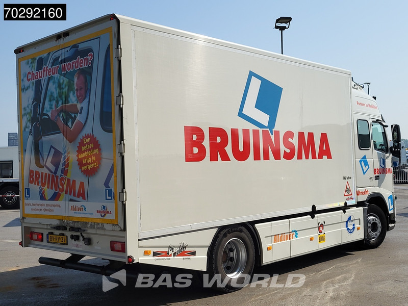 Volvo FH 400 FH 4X2 NL-Truck lesson truck double pedals Manual Euro 5 - Camion fourgon: photos 5 Volvo FH 400 FH 4X2 NL-Truck lesson truck double pedals Manual Euro 5 - Camion fourgon: photos 5