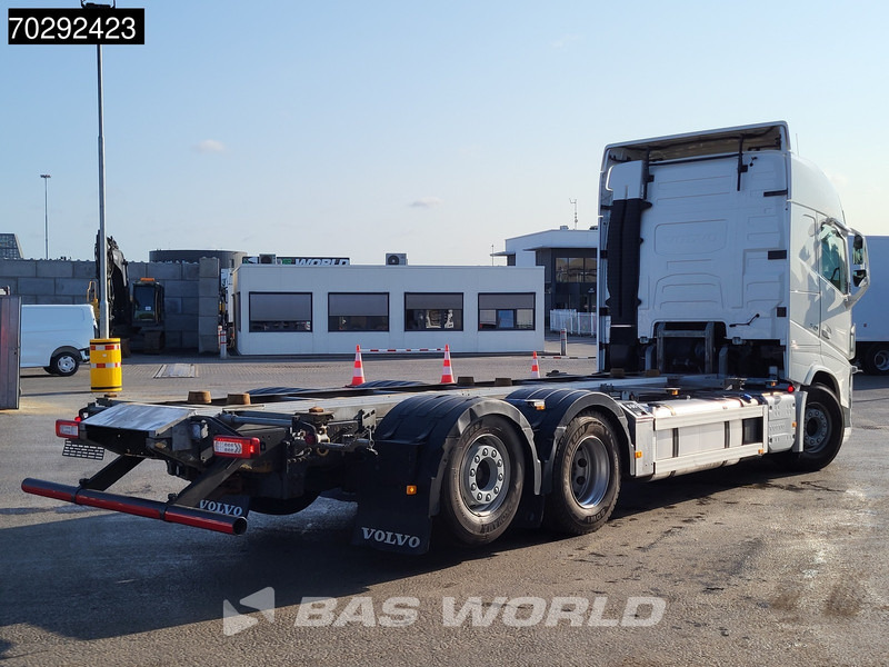 Volvo FH 540 FH 6X2 Retarder Lift-Axle ACC Xenon Euro 6 - Camion porte-conteneur/ Caisse mobile: photos 5 Volvo FH 540 FH 6X2 Retarder Lift-Axle ACC Xenon Euro 6 - Camion porte-conteneur/ Caisse mobile: photos 5