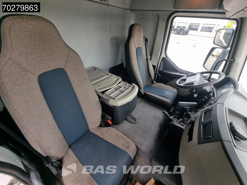 Camion frigorifique Volvo FL 250 4X2 12tons NL-Truck Ladebordwand Euro 6: photos 20