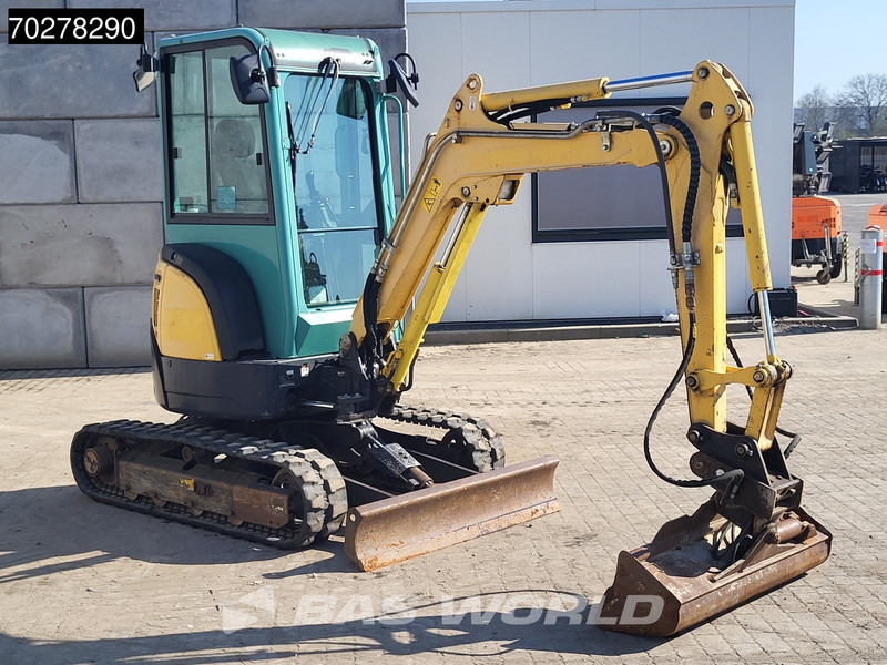 Yanmar VIO25-4 - Mini pelle: photos 3 Yanmar VIO25-4 - Mini pelle: photos 3