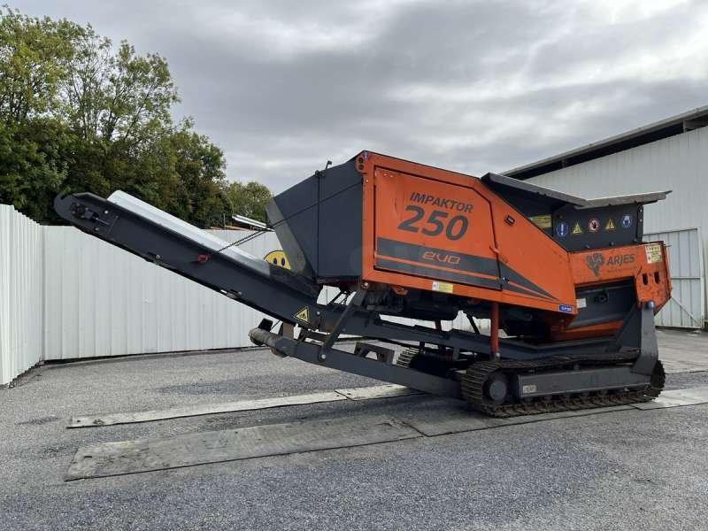 ARJES IMPAKTOR 250 EVO - Accessoire: photos 3 ARJES IMPAKTOR 250 EVO - Accessoire: photos 3