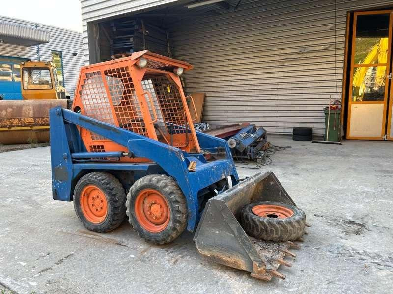 Bobcat 543 MACHINE SUISSE - Mini chargeuse: photos 2 Bobcat 543 MACHINE SUISSE - Mini chargeuse: photos 2