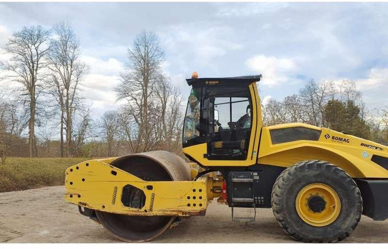 Bomag BW219-D5 - Compacteur mixte: photos 4 Bomag BW219-D5 - Compacteur mixte: photos 4