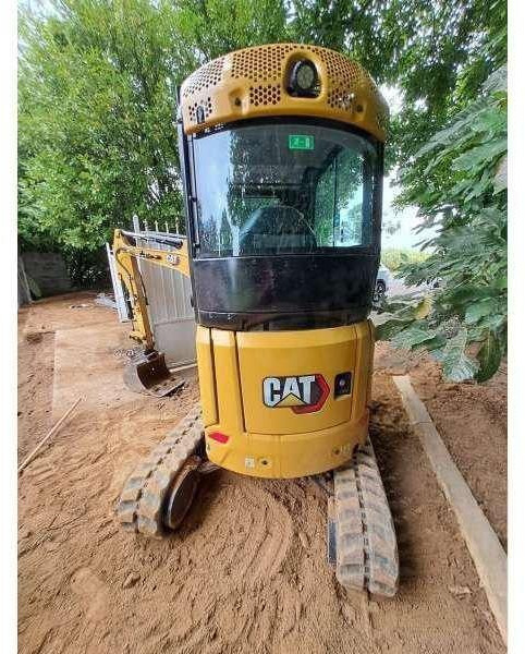 Mini pelle Caterpillar 302: photos 6 Mini pelle Caterpillar 302: photos 6