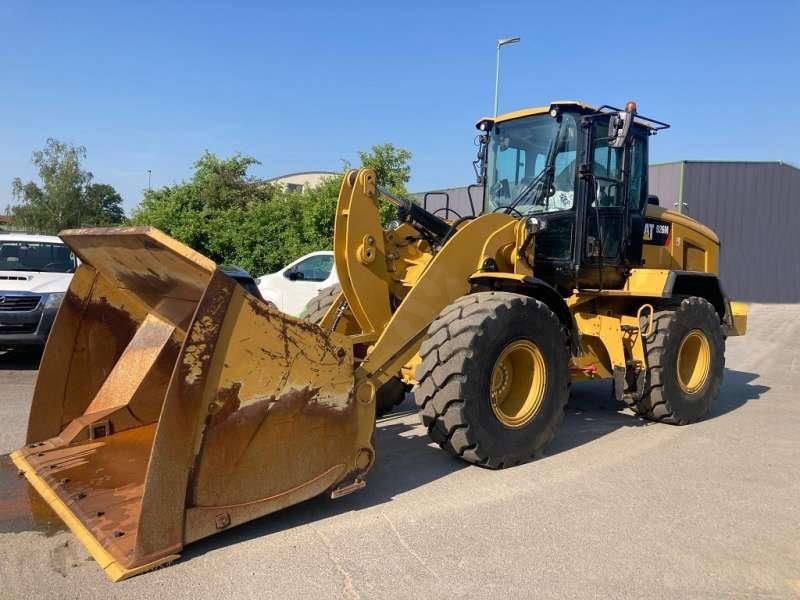 Caterpillar 926M - Chargeuse sur pneus: photos 2 Caterpillar 926M - Chargeuse sur pneus: photos 2