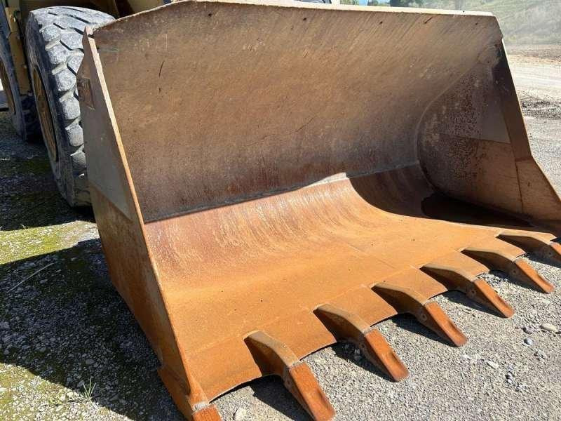 Caterpillar 966G - Chargeuse sur pneus: photos 5 Caterpillar 966G - Chargeuse sur pneus: photos 5