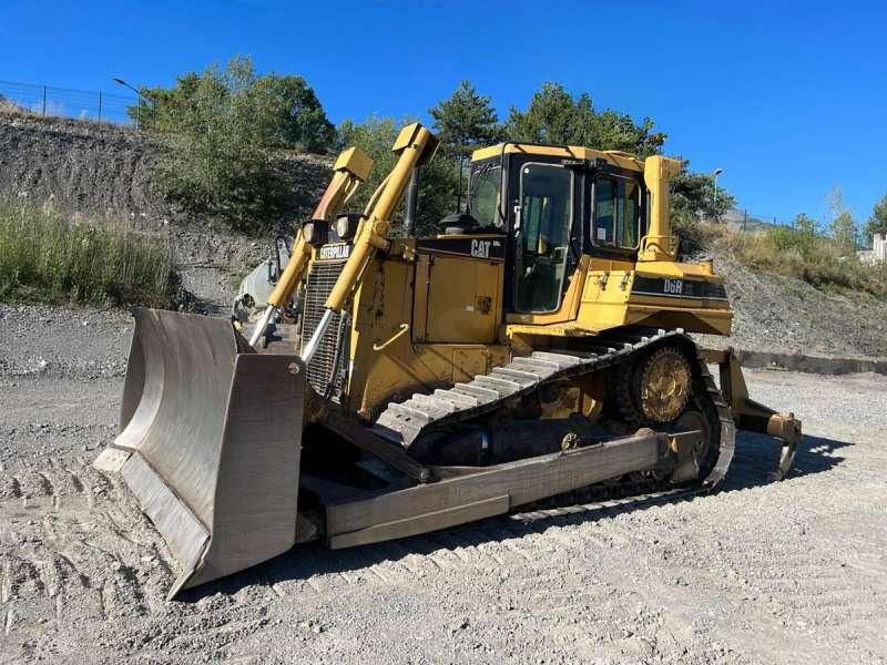 Caterpillar Bulldozer D6RXL - Bulldozer: photos 2 Caterpillar Bulldozer D6RXL - Bulldozer: photos 2