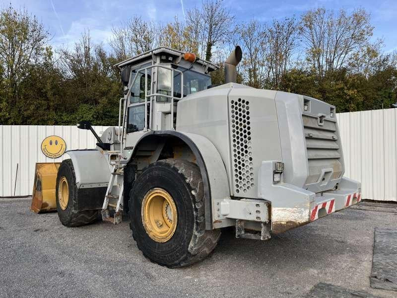 Caterpillar Chargeur sur Pneus 962K - Chargeuse sur pneus: photos 4 Caterpillar Chargeur sur Pneus 962K - Chargeuse sur pneus: photos 4