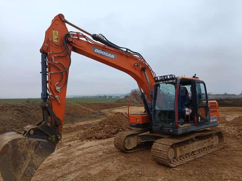 Doosan DX140LC-5 - Pelle sur chenille: photos 2 Doosan DX140LC-5 - Pelle sur chenille: photos 2