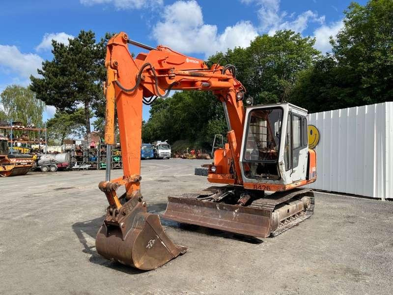 Hitachi EX60 - Pelle sur chenille: photos 2 Hitachi EX60 - Pelle sur chenille: photos 2