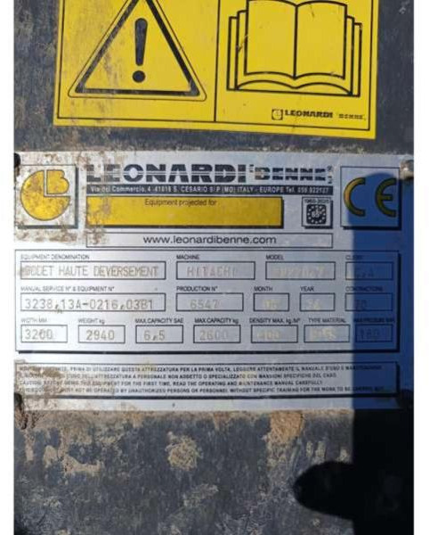 Chargeuse sur pneus Hitachi ZW220-7: photos 9 Chargeuse sur pneus Hitachi ZW220-7: photos 9