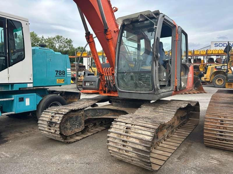 Hitachi ZX160 LC - Pelle sur chenille: photos 2 Hitachi ZX160 LC - Pelle sur chenille: photos 2