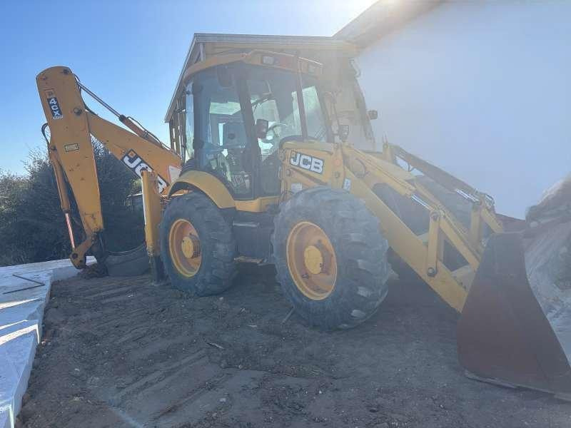 Jcb 4CX - Tractopelle: photos 2 Jcb 4CX - Tractopelle: photos 2