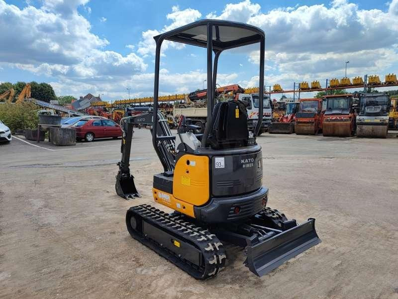 Kato VXE HD 17 - Mini pelle: photos 5 Kato VXE HD 17 - Mini pelle: photos 5