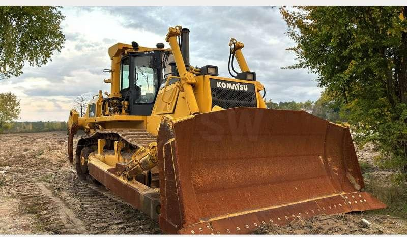 Komatsu D155AX-5 - Bulldozer: photos 1 Komatsu D155AX-5 - Bulldozer: photos 1