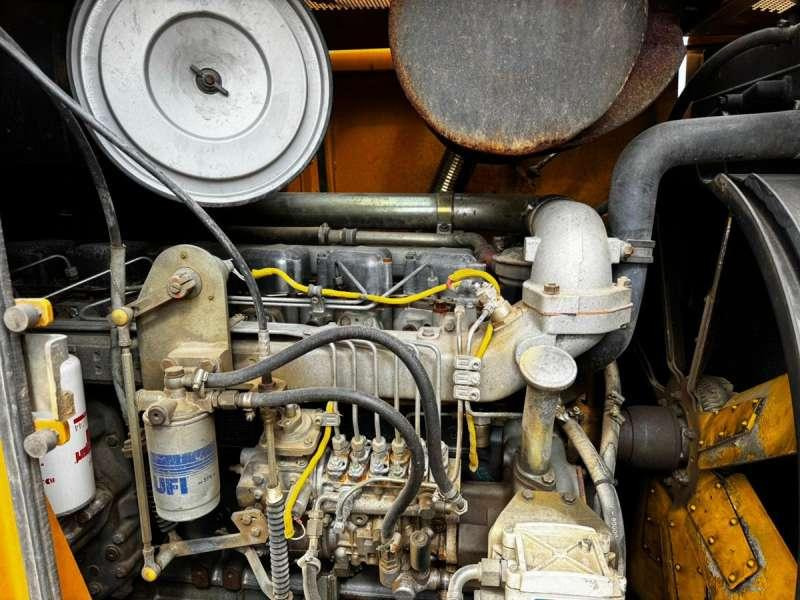 Komatsu DRP060-4A - Chargeuse sur chenilles: photos 4 Komatsu DRP060-4A - Chargeuse sur chenilles: photos 4