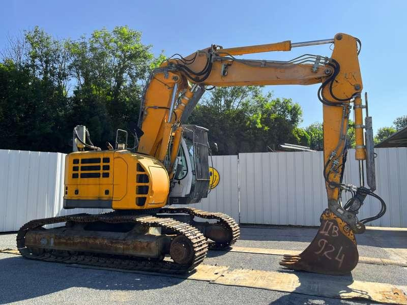 Liebherr R924 Compact Litronic - Pelle sur chenille: photos 1 Liebherr R924 Compact Litronic - Pelle sur chenille: photos 1