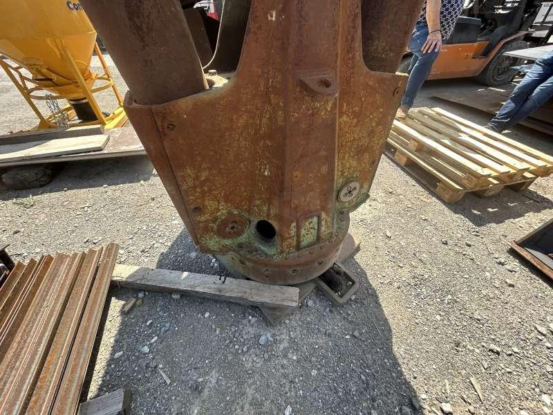 MONTABERT Lot 2 Croc Béton - Cisaille de démolition: photos 4 MONTABERT Lot 2 Croc Béton - Cisaille de démolition: photos 4