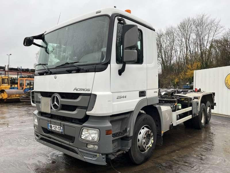 Mercedes ACTROS 2544 - Camion ampliroll: photos 2 Mercedes ACTROS 2544 - Camion ampliroll: photos 2
