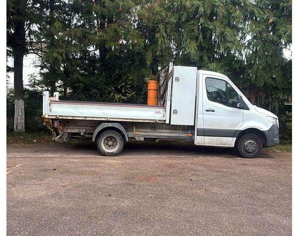 Mercedes Sprinter - Camion benne: photos 2 Mercedes Sprinter - Camion benne: photos 2