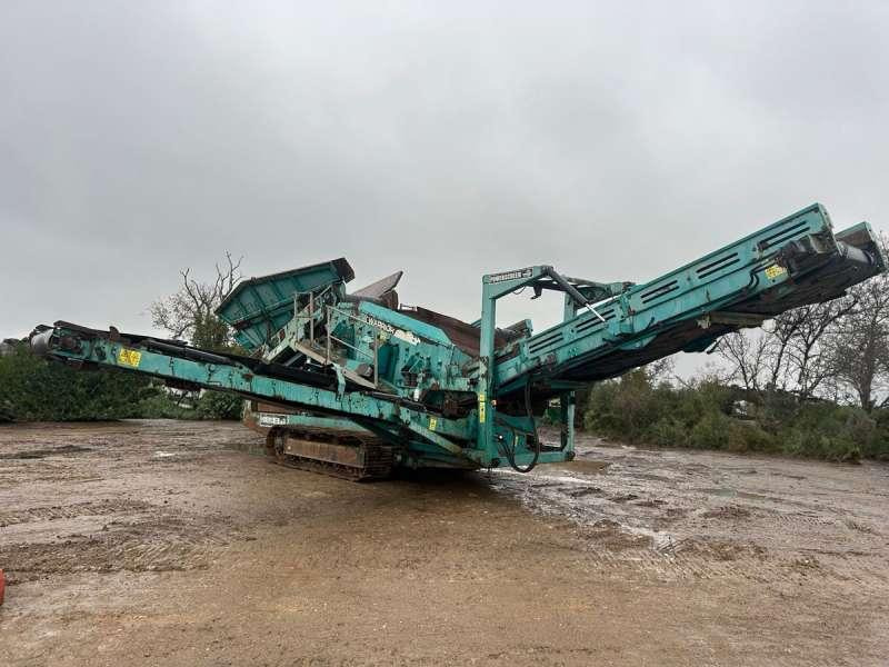 Powerscreen Cribleuse WARRIOR 1400 - Crible: photos 1 Powerscreen Cribleuse WARRIOR 1400 - Crible: photos 1