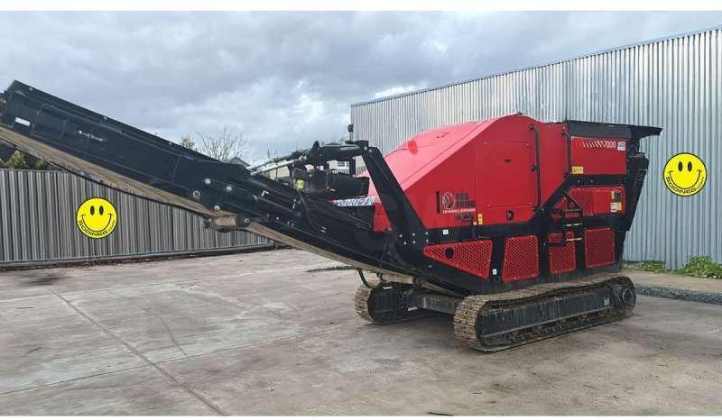 Red Rhino 7000 A MACHOIRE - Concasseur: photos 2 Red Rhino 7000 A MACHOIRE - Concasseur: photos 2