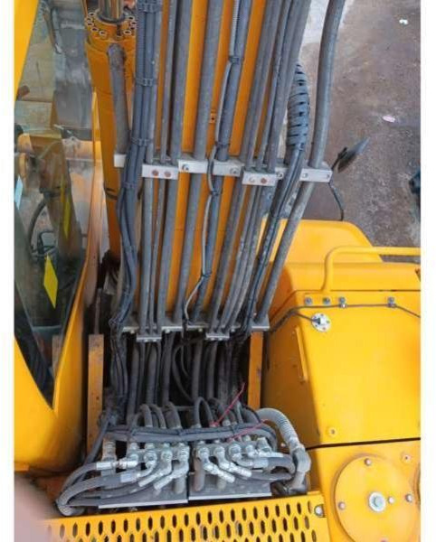 Pelle sur pneus Volvo EW140D: photos 6
