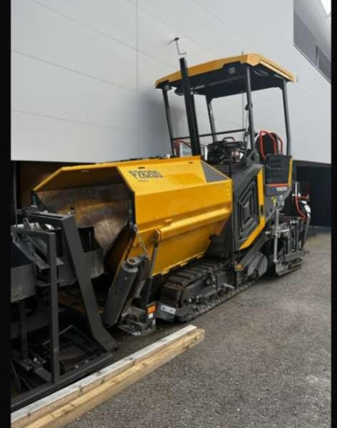 Volvo P2820D MACHINE SUISSE - Finisseur: photos 1 Volvo P2820D MACHINE SUISSE - Finisseur: photos 1