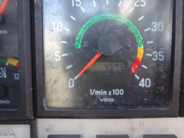 MAN 15 224-with winch 2500liter tank manual gearbox ,ziegler pomp - Camion de pompier: photos 5 MAN 15 224-with winch 2500liter tank manual gearbox ,ziegler pomp - Camion de pompier: photos 5