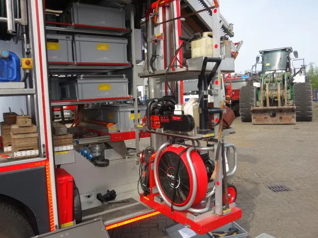 MAN TGM 15-250 FOAM TANK WATERTANK JOHNSTAD PUMP,AIRCO - Camion de pompier: photos 3 MAN TGM 15-250 FOAM TANK WATERTANK JOHNSTAD PUMP,AIRCO - Camion de pompier: photos 3