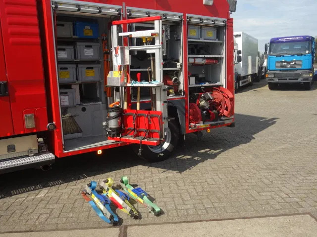 Camion de pompier MAN TGM 15.290 15-280 BOMBEROS FIRE TRUCK, 3000 LITER PER MIN: photos 8