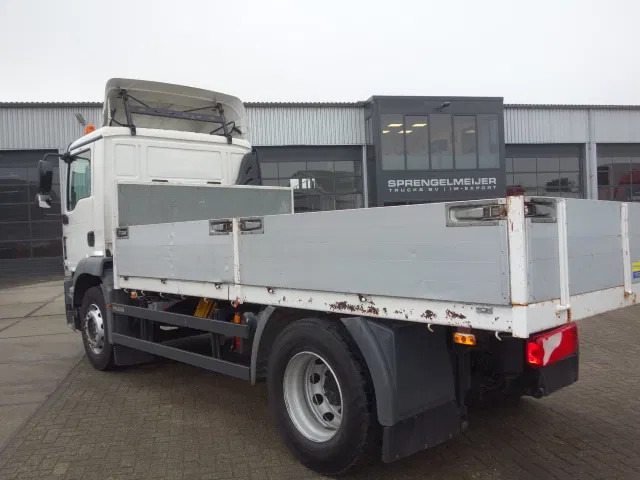 MAN TGM 18-290 - Camion plateau: photos 3 MAN TGM 18-290 - Camion plateau: photos 3