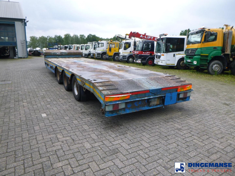 Broshuis 3-axle semi-lowbed trailer 45 t / extendable - Semi-remorque surbaissé: photos 3 Broshuis 3-axle semi-lowbed trailer 45 t / extendable - Semi-remorque surbaissé: photos 3