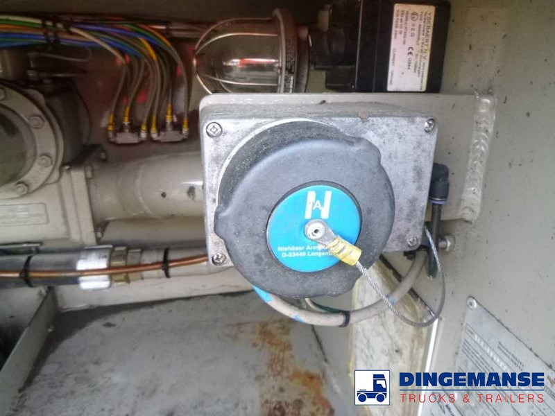 Crédit-bail de DAF CF 85.360 6X2 fuel tank alu 22 m3 / 4 comp + pump DAF CF 85.360 6X2 fuel tank alu 22 m3 / 4 comp + pump: photos 14