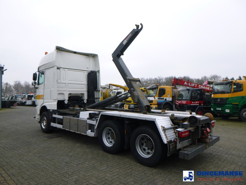 DAF XF 530 6x2 Euro 6 VDL container hook - Camion ampliroll: photos 4 DAF XF 530 6x2 Euro 6 VDL container hook - Camion ampliroll: photos 4