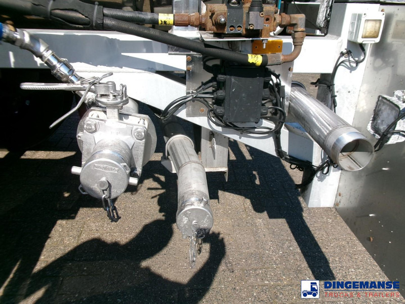 Semi-remorque citerne Feldbinder Chemical tank (non-ADR) inox 30 m3 / 1 comp + pump: photos 11