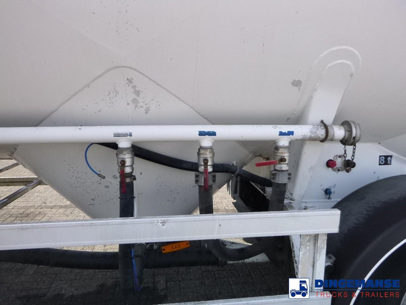 Heil / ZVVZ Powder tank alu 40 m3 / 1 comp - Semi-remorque citerne: photos 5 Heil / ZVVZ Powder tank alu 40 m3 / 1 comp - Semi-remorque citerne: photos 5