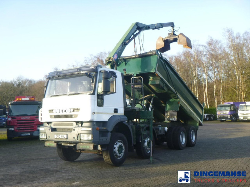 Iveco AD340T36 8x4 RHD tipper + HMF 1244 Z1 - Camion grue: photos 1 Iveco AD340T36 8x4 RHD tipper + HMF 1244 Z1 - Camion grue: photos 1
