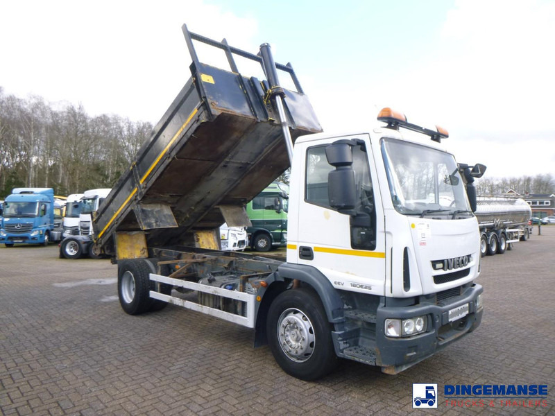 Iveco Eurocargo 180E25 4x2 RHD tipper - Camion benne: photos 2 Iveco Eurocargo 180E25 4x2 RHD tipper - Camion benne: photos 2