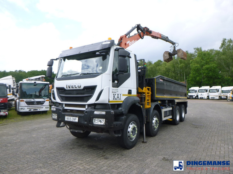 Iveco Trakker 360 Euro 6 8x4 RHD tipper + Atlas 130.2VGL - Camion grue: photos 5 Iveco Trakker 360 Euro 6 8x4 RHD tipper + Atlas 130.2VGL - Camion grue: photos 5